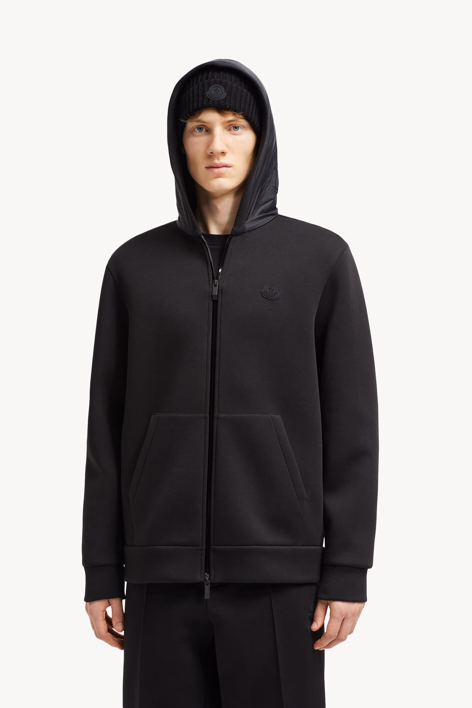 Cárdigan con capucha y cremallera de mezcla de algodón Hombre Negro Moncler 0
